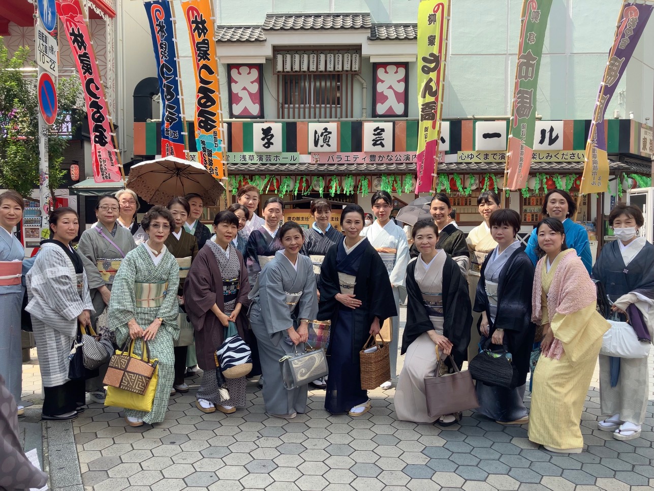 🌼教室お出かけレポート【浅草演芸ホールでお弁当をいただきながら寄席鑑賞】🌼